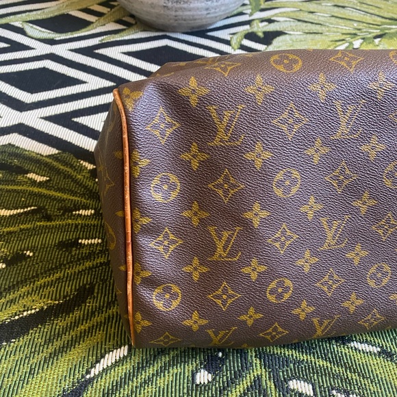 ✨Vintage Louis Vuitton ✨ - Picture 5 of 12